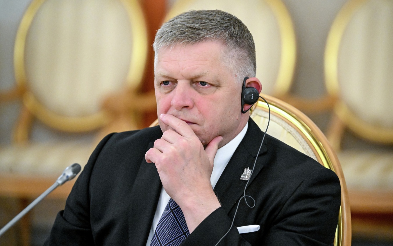 Фицо надеется, что в Германии не предложат войну с Россией после победы АдГ