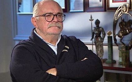 Никита Михалков высказался о звездах, уехавших за границу