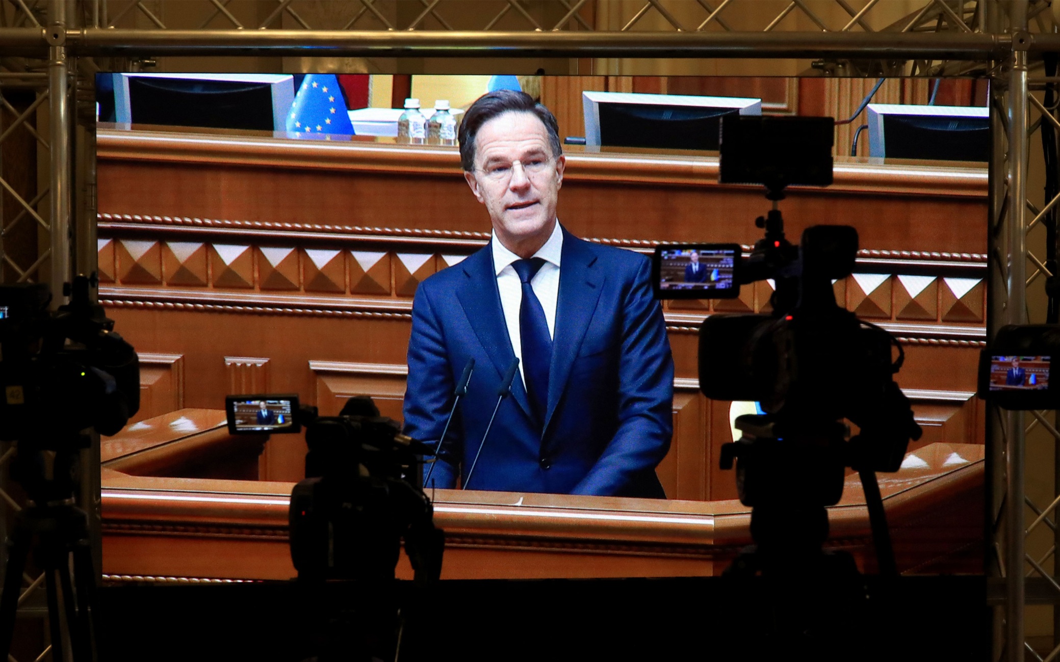Рютте назвал сумму, направленную на закупку американского оружия для Киева