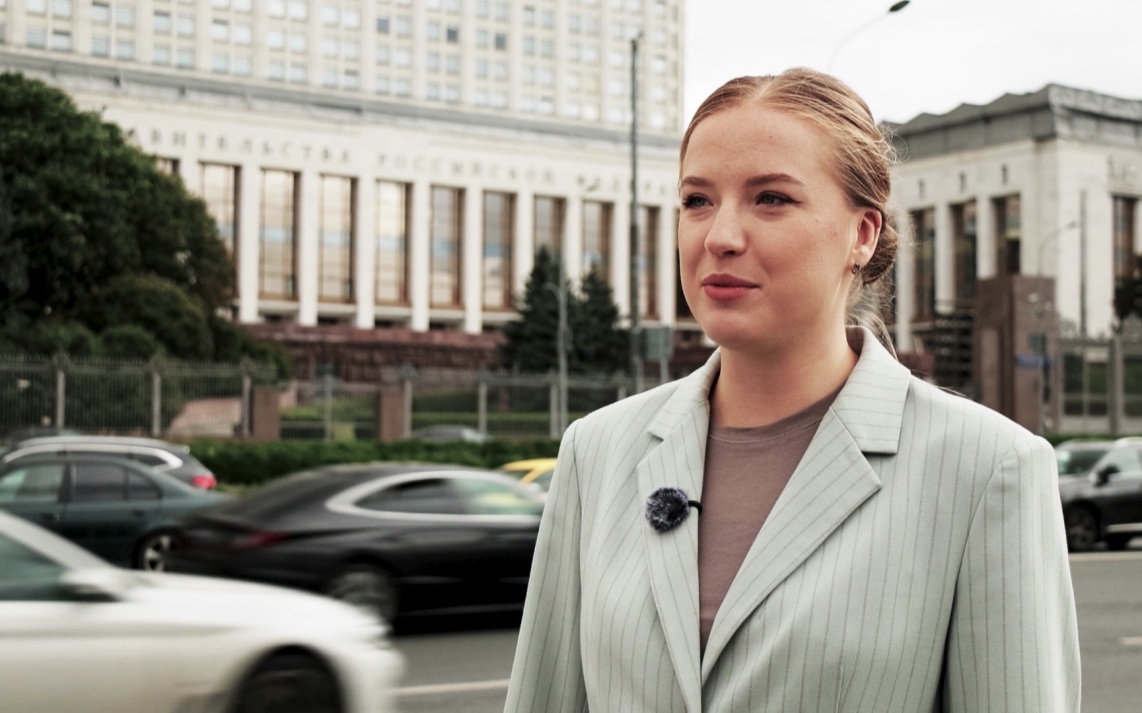 Выпускница программы "Время героев" спасала бойцов СВО до службы в правительстве
