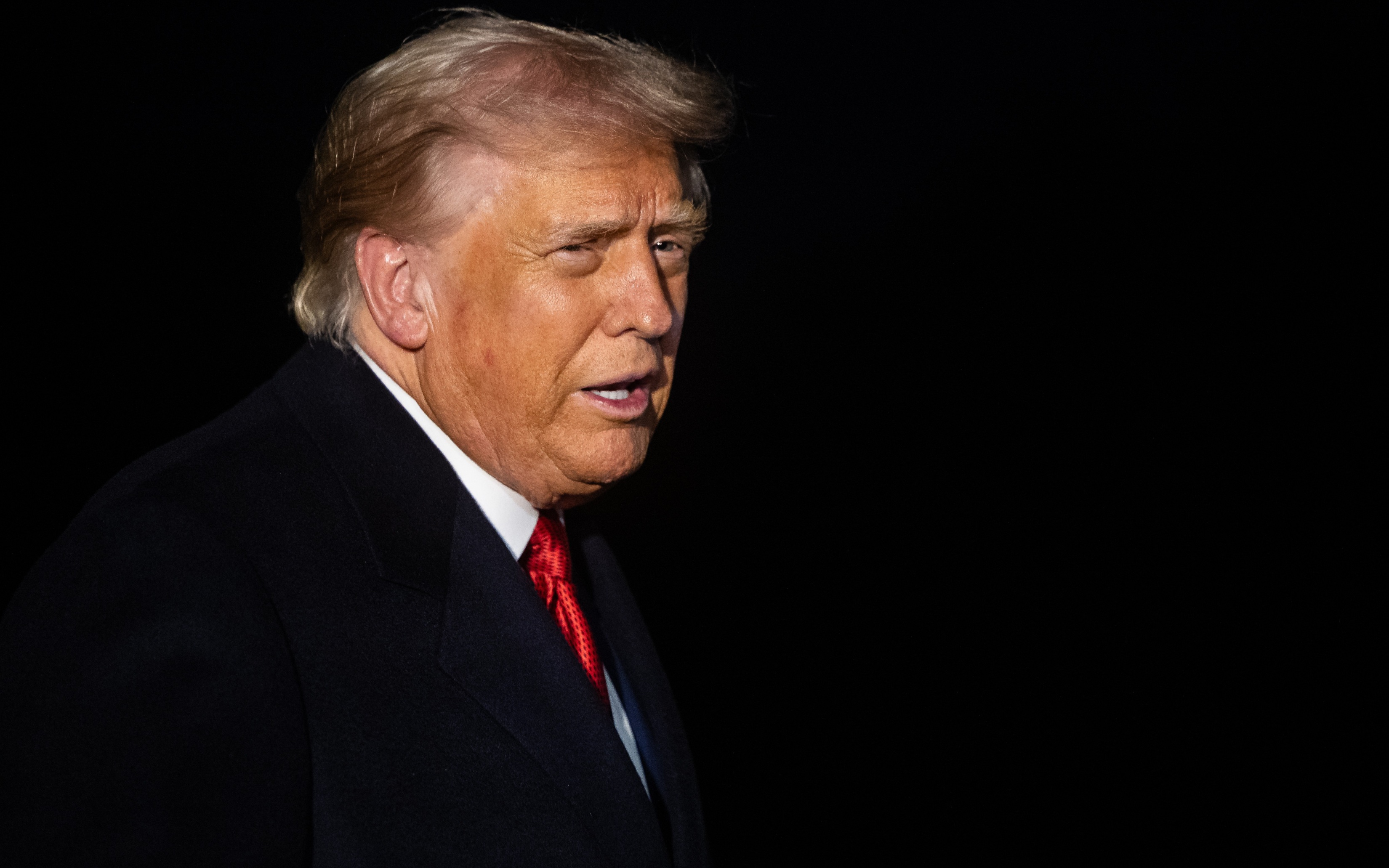В центре Дублина прошел масштабный протест против визита Трампа