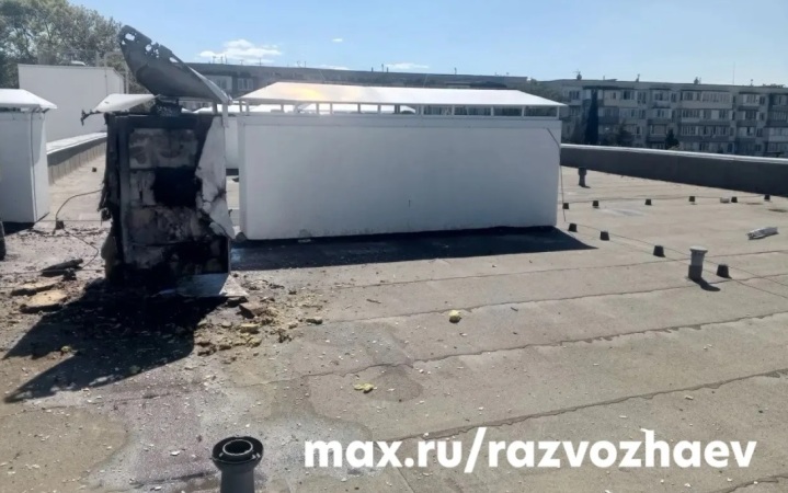 Возгорание на крыше детсада из-за атаки БПЛА в Севастополе ликвидировано