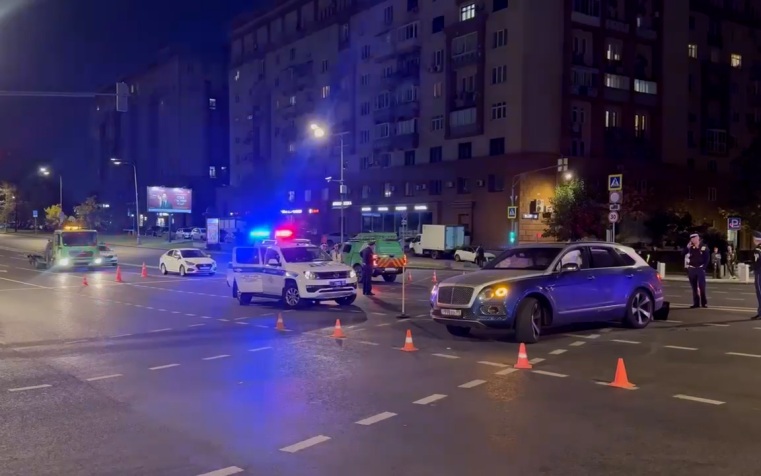 Бизнесмен разбился на мотоцикле в центре Москвы