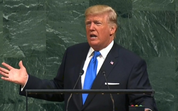 Трамп напомнил об инциденте с телесуфлером и эскалатором в ООН