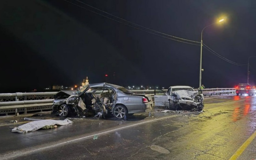 Один человек погиб и четверо пострадали в ДТП на трассе в Якутии