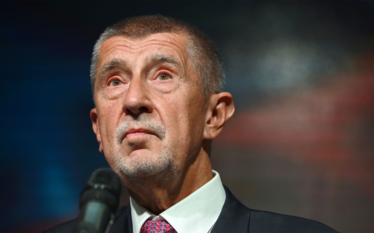 Премьер Чехии призвал ЕС сменить военную риторику на мирную