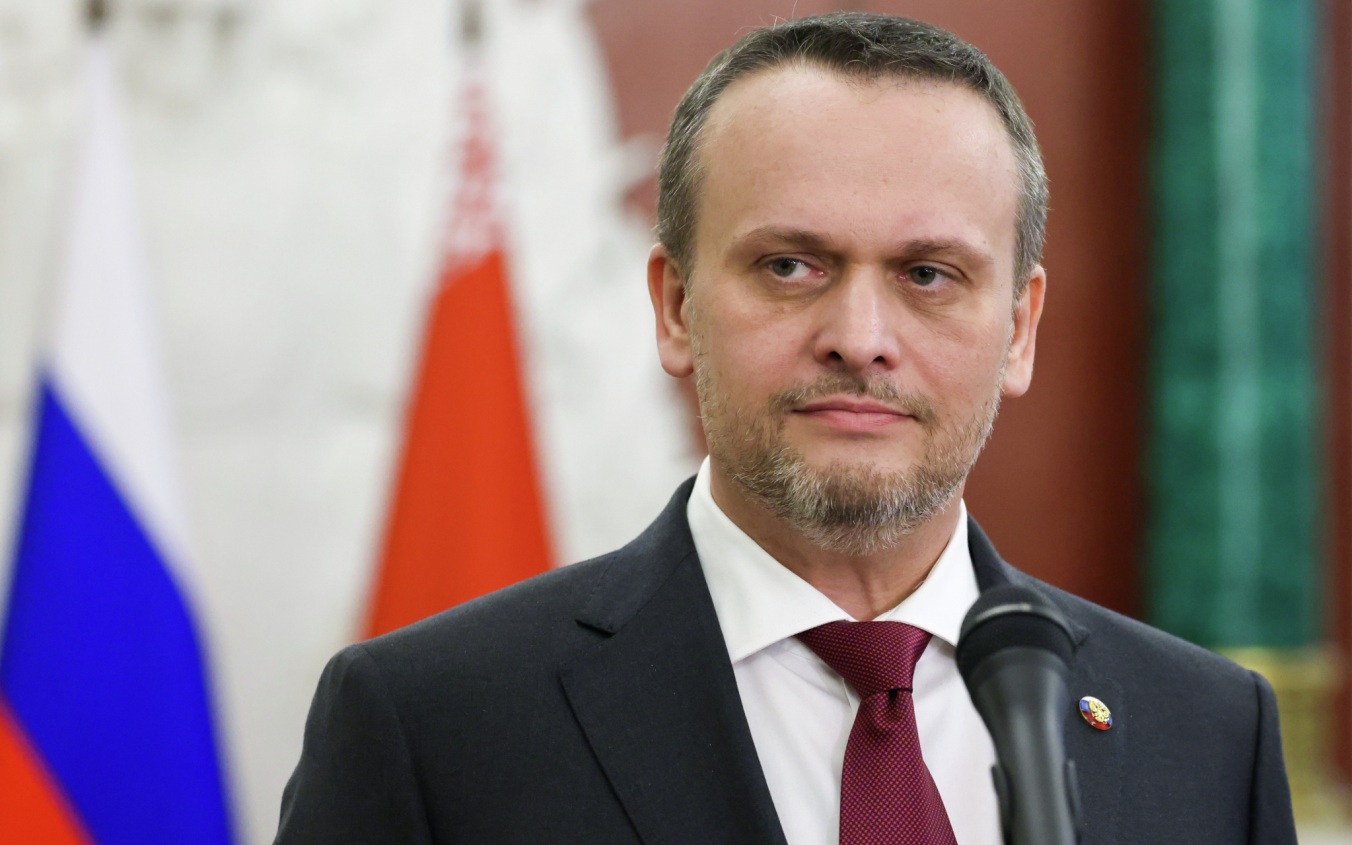 Никитин оценил новый завод по выпуску рельсовых плит для ВСМ