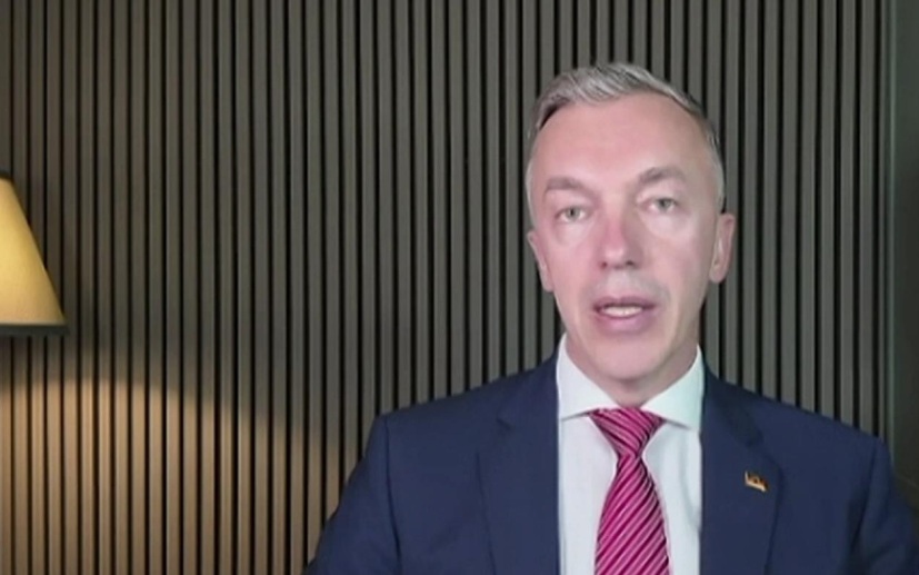 Политик Шмидт: в партии Мерца назрел настоящий бунт, решается его судьба
