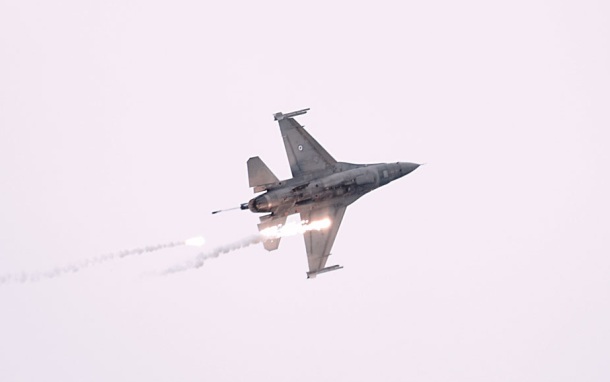 Истребитель F-16 разбился на подлете к американской авиабазе в ФРГ