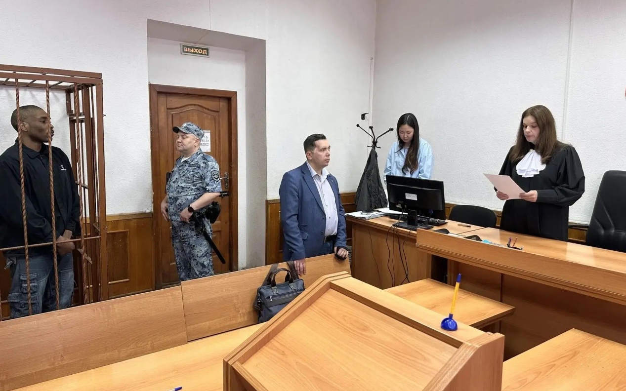 На Урале суд приговорил студента из Африки к 7 годам колонии за наркотики