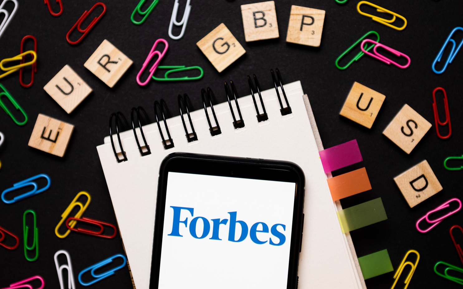 Forbes представил рейтинг крупнейших налогоплательщиков России
