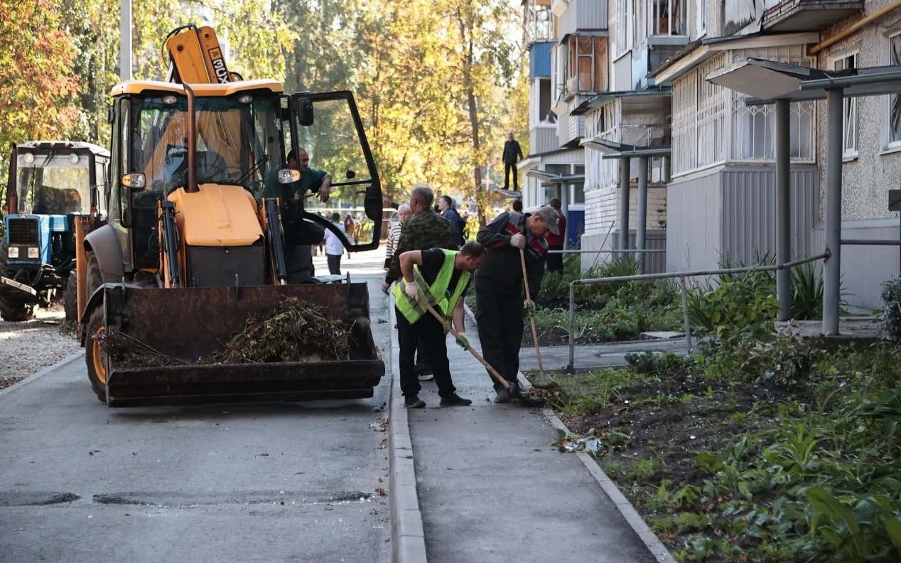 Русских рассказал о ликвидации последствий атаки ВСУ на Ульяновск