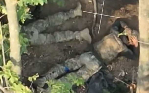Боевик ВСУ уснул в блиндаже, пропустив военнослужащих ВС России