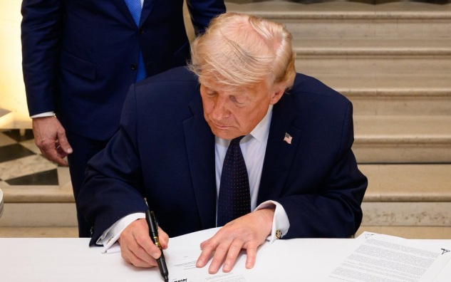 Трамп заявил, что Иран в какой-то момент сдастся