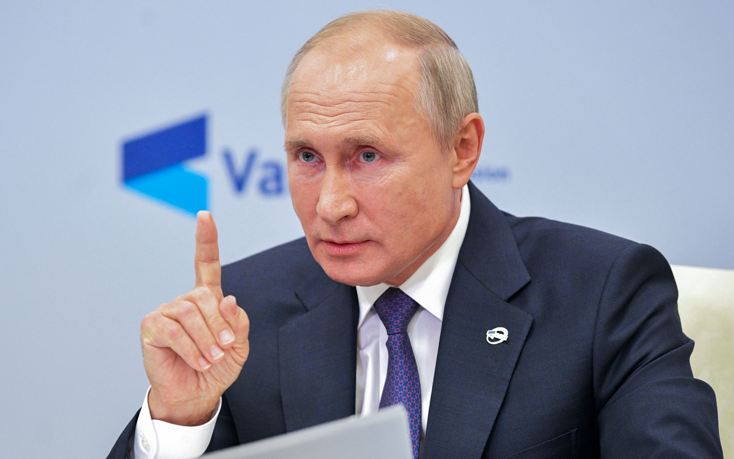 Путин: условия поликризисов создают управленческий аврал для руководителей
