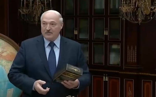 Лукашенко советует Армении на пути в ЕС убедиться, что Франция купит их коньяк