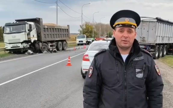 В Рязанской области в ДТП с легковушкой и грузовиками погиб 9-летний ребенок