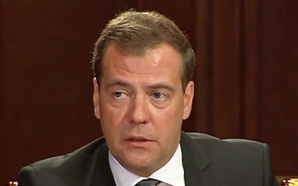 Медведев: Путин высоко ценил погибшего верховного лидера Ирана Али Хаменеи