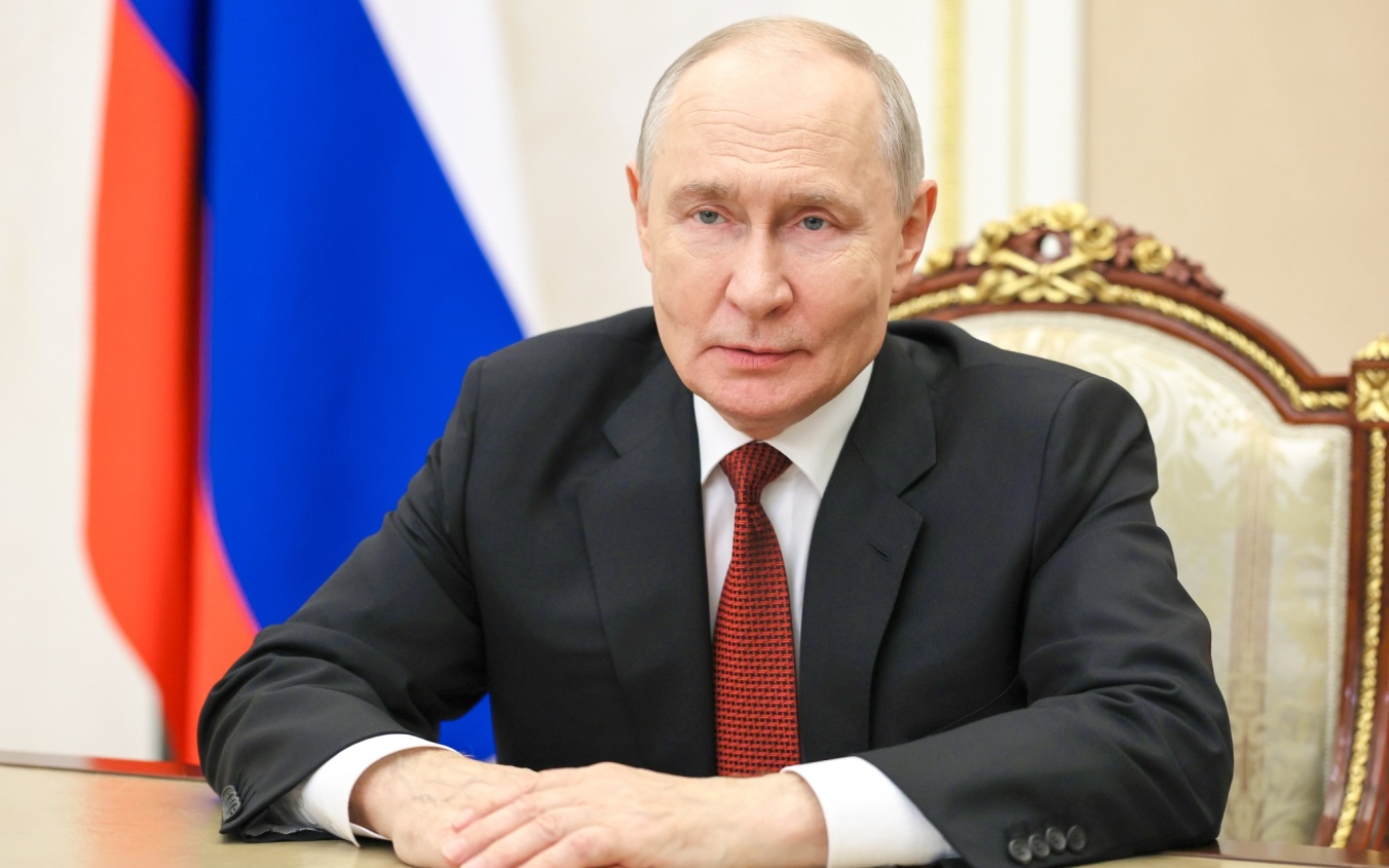 Путин призвал не допускать деградации образования в связи с развитием ИИ