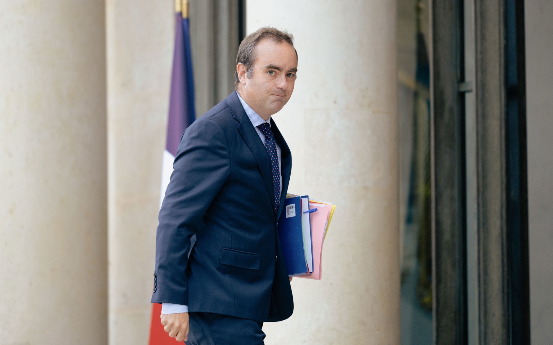 Премьер Франции Лекорню признал наличие оснований для протестов учащихся