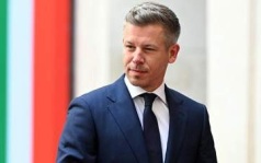 Премьера Венгрии Мадьяра допросили в прокуратуре в рамках дела о краже телефона