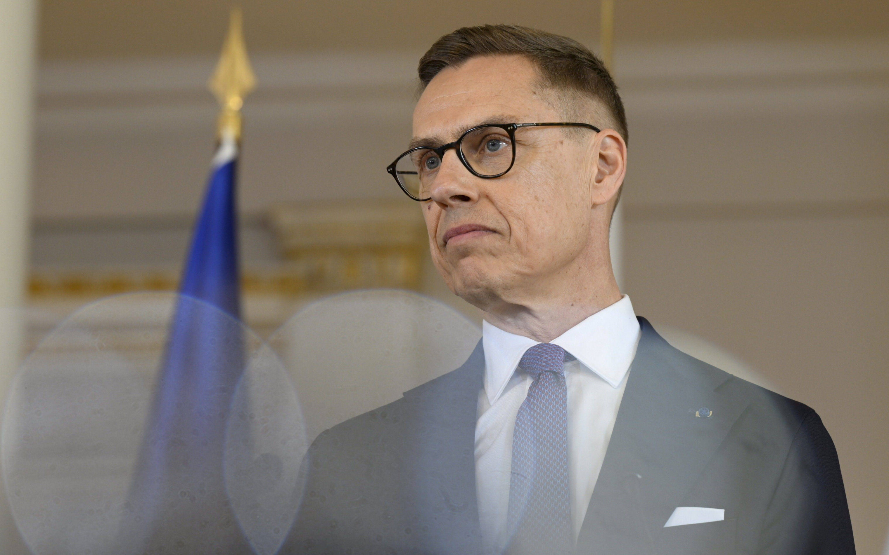 Стубб оконфузился с шуткой о еде во время визита короля Испании