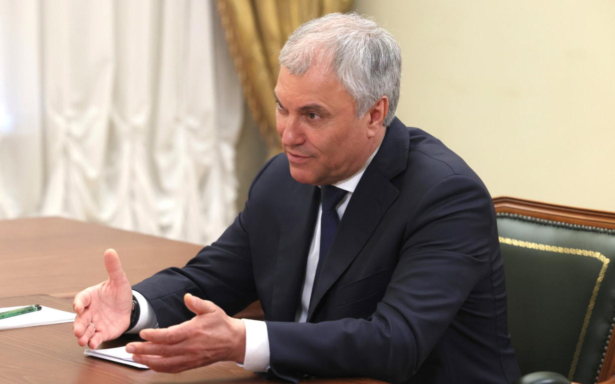 Володин выступил против привязки тарифов связи к росту цен на ЖКХ