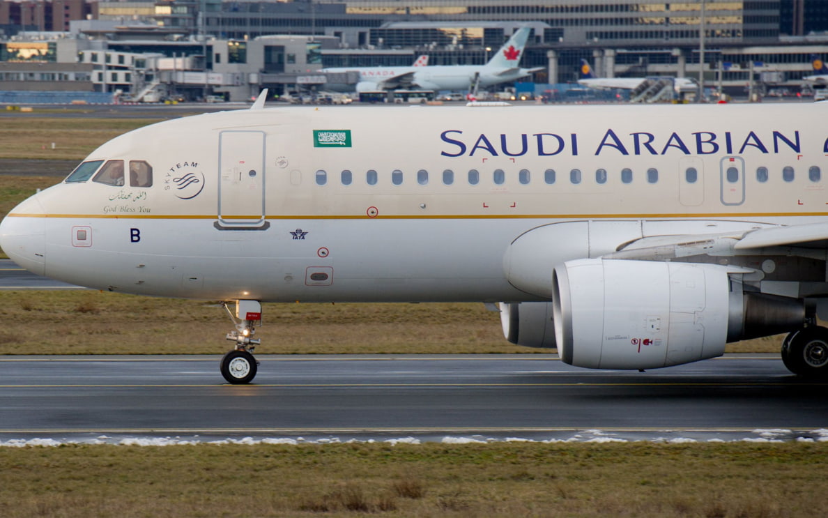 Пилот Saudia Airlines погиб при атаке на аэропорт Эр-Рияда
