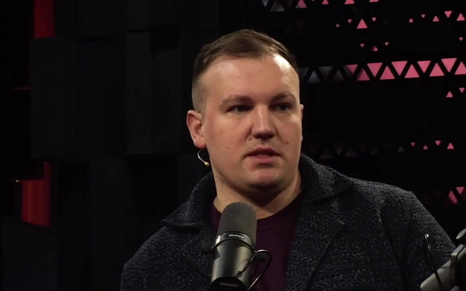 Журналист Медведев рассказал, кто мог стоять за задержанием "Рыбаря"