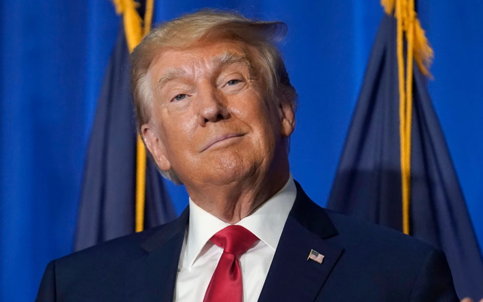 Выборы в США похожи на "красный отлив", который Трамп пытается остановить лично