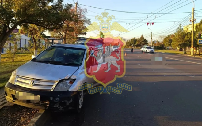 Автомобиль насмерть сбил пожилого пешехода в Керчи