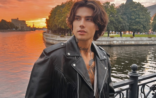 Российский певец Xolidayboy внесен в базу "Миротворца"