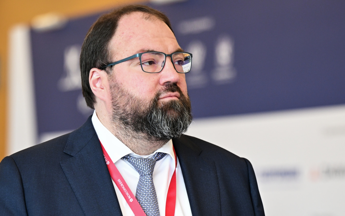 Шадаев: Минцифры и МО РФ решают вопрос о защите центров обработки данных