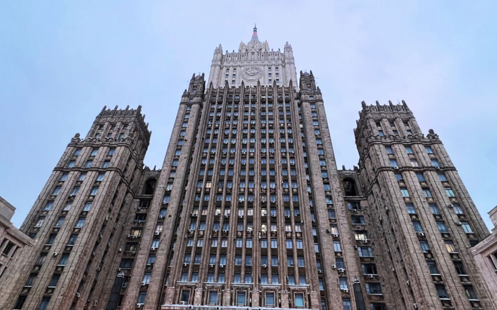 В МИД РФ назвали цель атак Киева на нефтяные танкеры