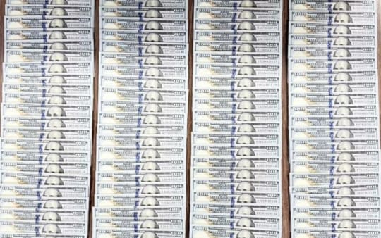 Из тайника следовавшей в Грузию машины таможня изъяла 425 тысяч долларов США