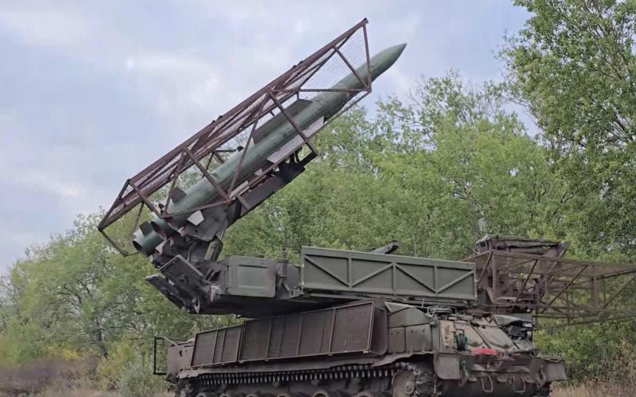 Средства ПВО в ночь на четверг сбили 166 украинских БПЛА над регионами России