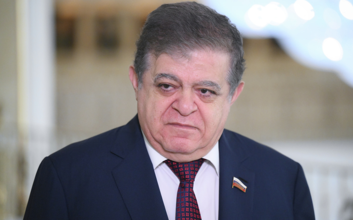 Джабаров: Европа никогда не пойдет на полную конфронтацию с США