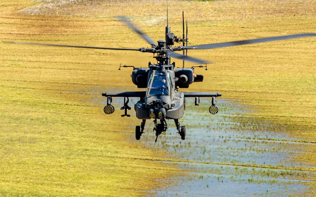 Военный вертолет AH-6i арабской коалиции разбился на границе с Йеменом