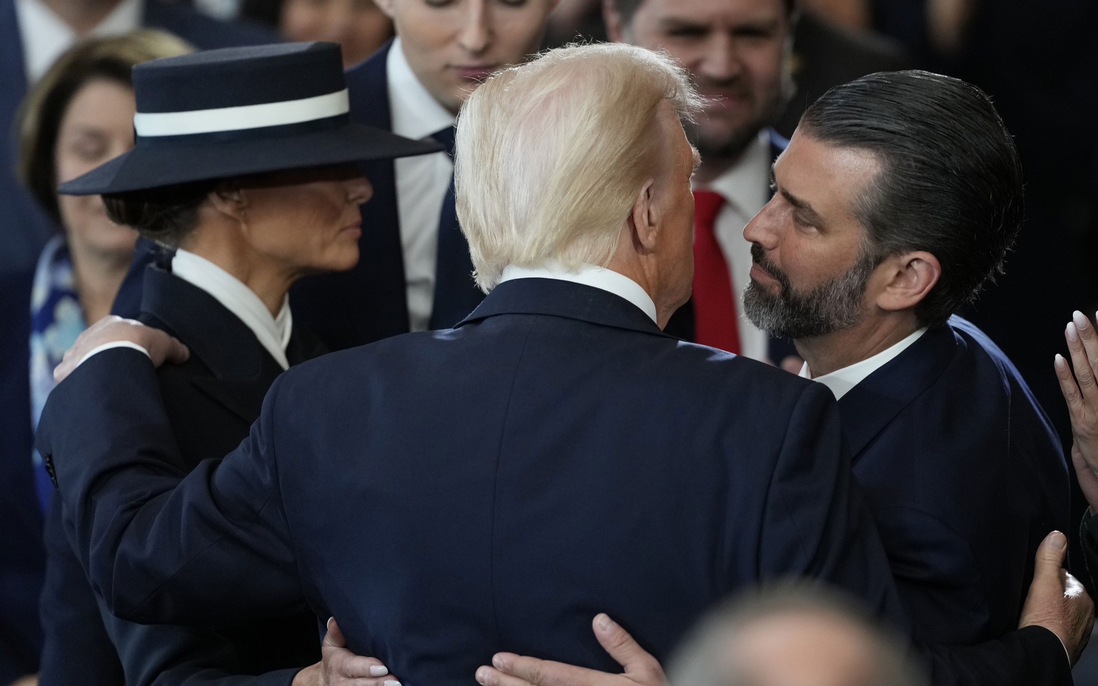 Трамп-младший не поддерживает отца в конфликте с Ираном