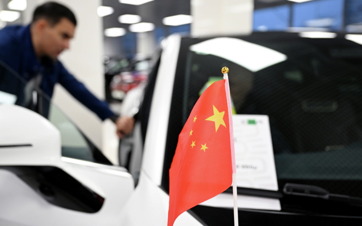 Спрос в России на китайские двухэтажные автодома вырос за год в четыре раза