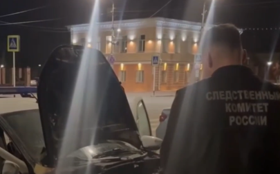 Жительница Саратовской области подожгла машину полиции, ей предъявлено обвинение