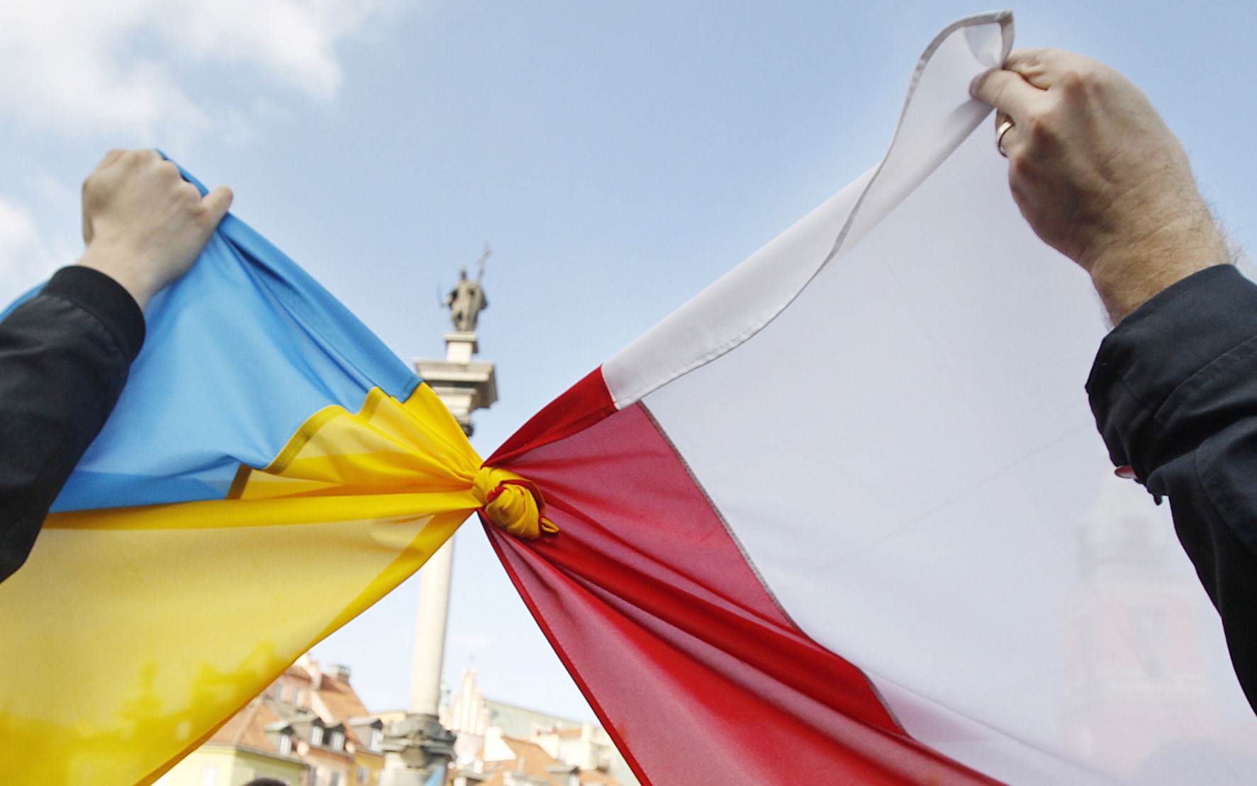 Польша отменила передачу Киеву военной помощи из-за года УПА, пишут СМИ