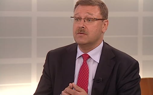 Косачев посоветовал россиянам отказаться от поездок в Европу