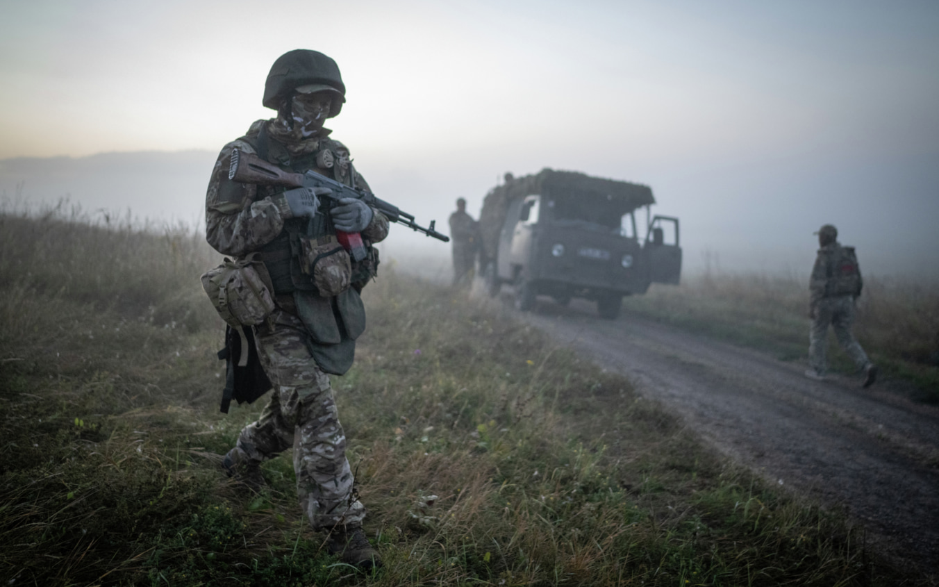 Боец ВС РФ рассказал о спасенной в Константиновке 10-летней девочке
