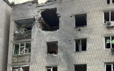 Семь мирных жителей ЛНР пострадали от ударов Украины