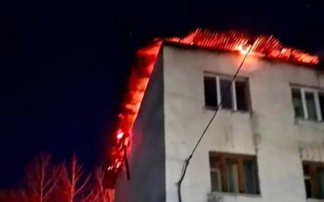 Пожар в жилом доме на Сахалине потушен