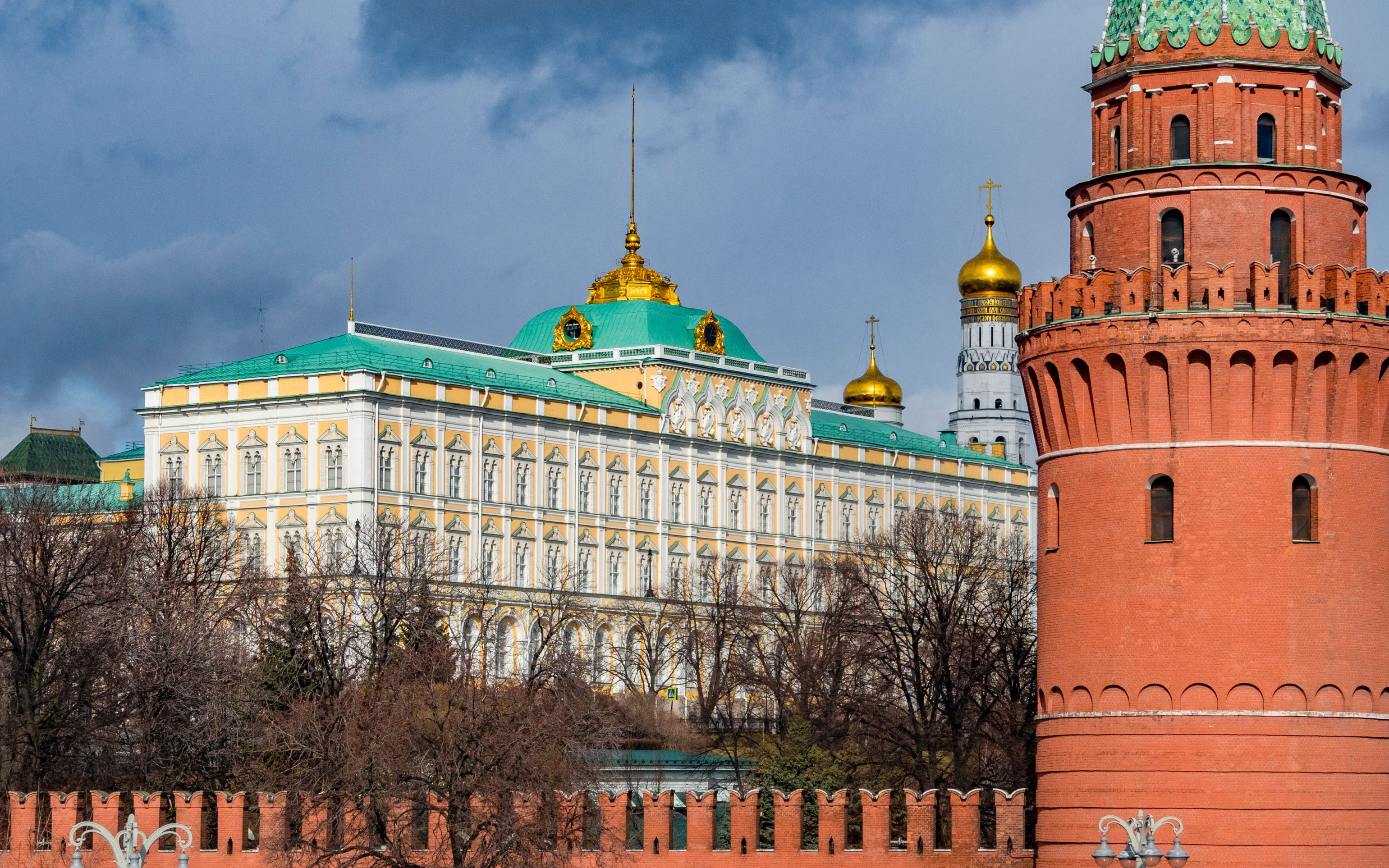 Кремль не исключает обсуждения территорий на мирных переговорах по Украине