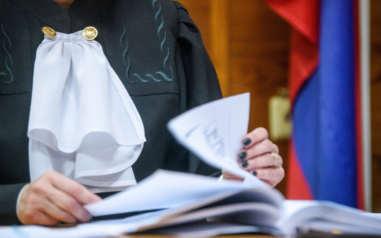 Следствие завершило дело миллиардера Сулейманова о заказных убийствах