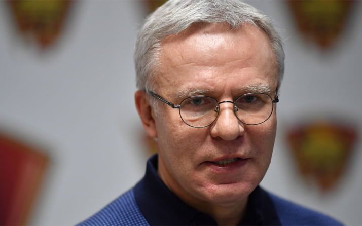 Фетисов назвал саксофониста Бутмана талантливым хоккеистом