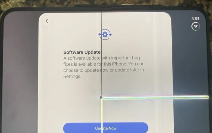 В Apple пообещали покупателям заменить iPhone Duo с повреждениями дисплея